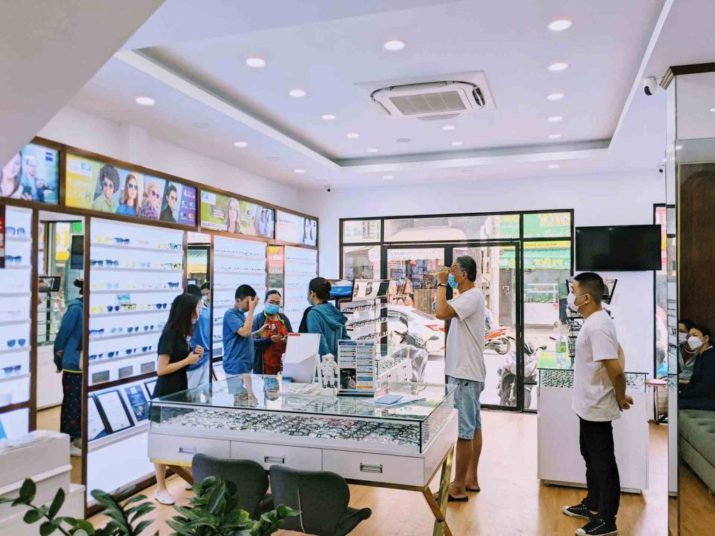 Thiết kế cửa hàng kính mắt - Ảnh 6